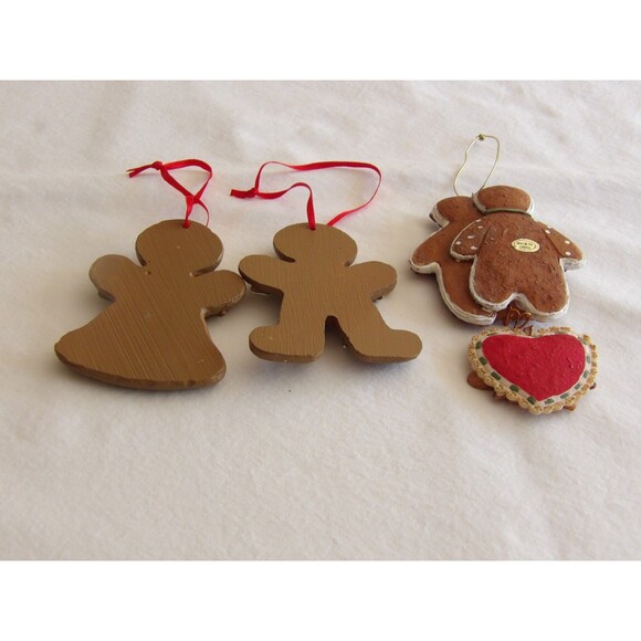 Lot 3x Christmas Gingerbread House Ornaments 6" Grandma Grandpa Man Woman - Picture 9 of 16